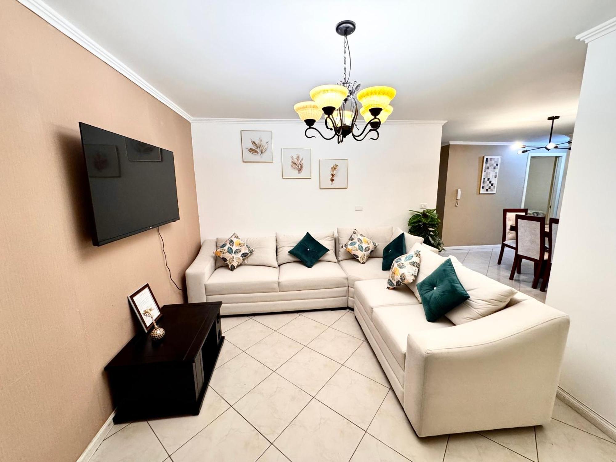 En La Mejor Ubicacion, Centro De Apartment
